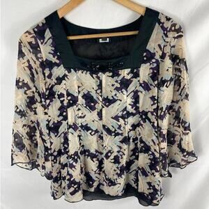 Nine West Silk Patterned Flow top Size 4P